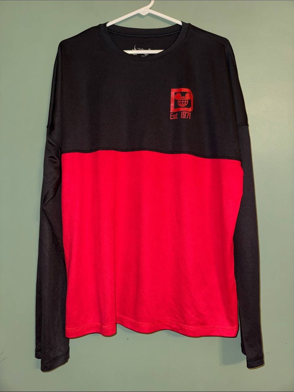 Authentic Red and Black Walt Disney World Spirit Jersey XXL Athletic Flaw